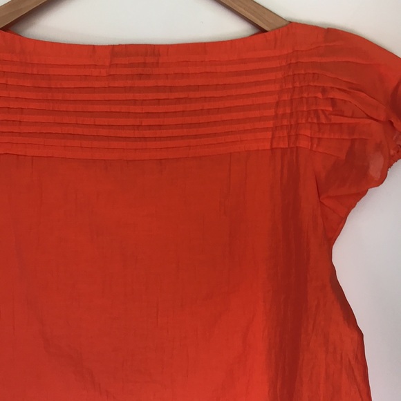 A Theory Top. - Picture 3 of 3